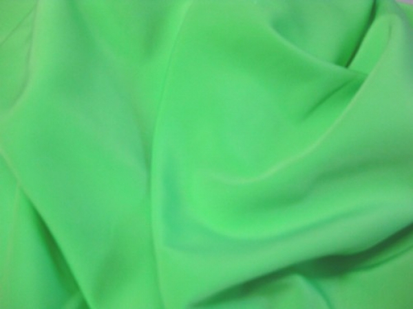 Seiden Micro hellgrün Meterware